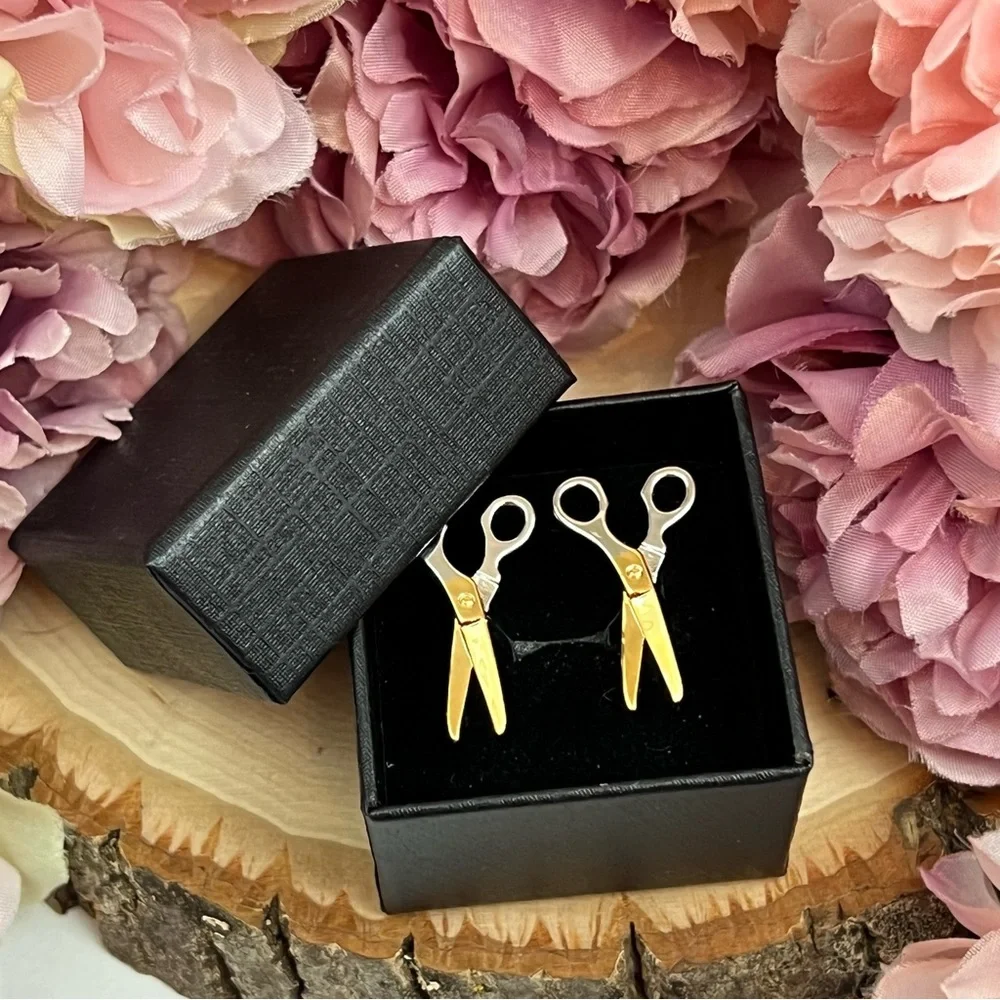 Gold and Silver Scissor Cufflinks - Picture 13 of 15